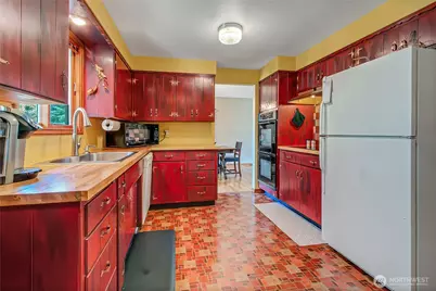 3608 65th Ave W, University Place, WA 98466 - Photo 12