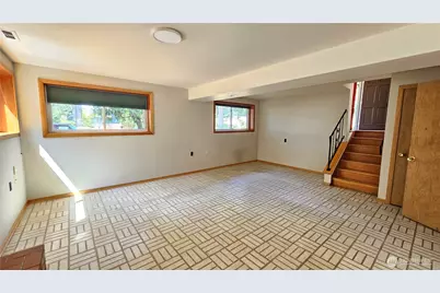 1000 151st Place NE, Bellevue, WA 98007 - Photo 6
