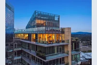 10700 NE 4th Street #4202, Bellevue, WA 98004 - Photo 1