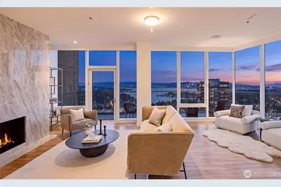 10700 NE 4th Street #4202, Bellevue, WA 98004 - Photo 2