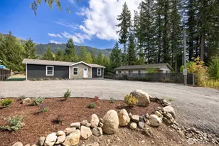 8381 Golden Valley Blvd, Maple Falls, WA 98266 - Photo 1