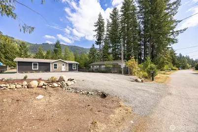 8381 Golden Valley Boulevard, Maple Falls, WA 98266 - Photo 38