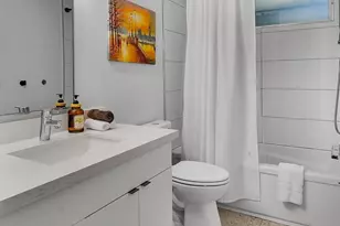 1115 8th Ave W, Seattle, WA 98119 - Photo 14
