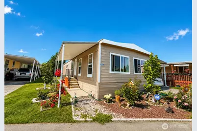 3222 S 183rd Street, SeaTac, WA 98188 - Photo 1