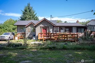 505 Hawthorne St, Kelso, WA 98626 - Photo 2