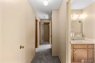816 304th St S, Roy, WA 98580 - Photo 12