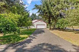 816 304th St S, Roy, WA 98580 - Photo 4
