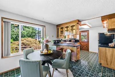 16613 19th Avenue SW, Burien, WA 98166 - Photo 6