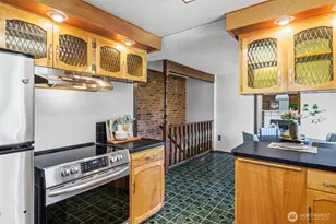 16613 19th Ave SW, Burien, WA 98166 - Photo 10