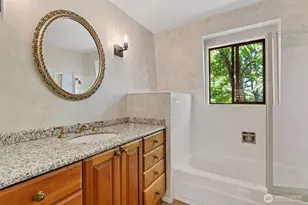 4442 95th Ave NE, Bellevue, WA 98004 - Photo 28