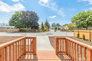 524 W Prairie St, Sequim, WA 98382 - Photo 6