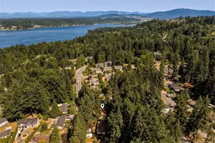 16217 SE Newport Way, Bellevue, WA 98006 - Photo 24