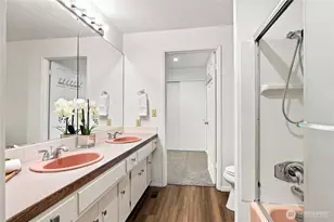 16217 SE Newport Way, Bellevue, WA 98006 - Photo 14