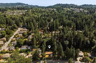 16217 SE Newport Way, Bellevue, WA 98006 - Photo 26