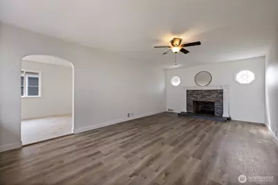 15113 SW Grant Avenue, Lakewood, WA 98498 - Photo 4