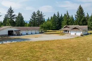 8457 Iron Mountain View Ln, Concrete, WA 98237 - Photo 38