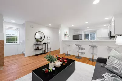 3619 Dayton Avenue N, Seattle, WA 98103 - Photo 8