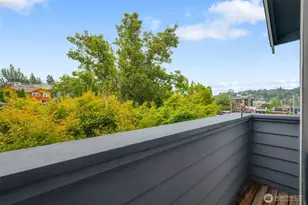 3619 Dayton Ave N, Seattle, WA 98103 - Photo 24