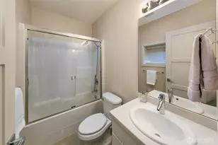 526 14th Ave W, Kirkland, WA 98033 - Photo 36