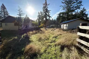 2410 Hastings Ave W, Port Townsend, WA 98368 - Photo 2
