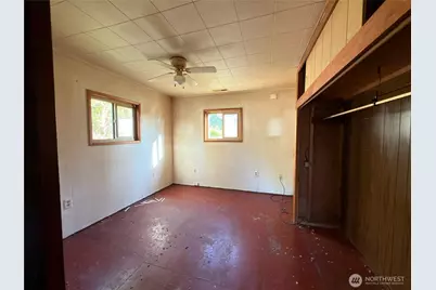 2410 Hastings Avenue W, Port Townsend, WA 98368 - Photo 18