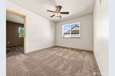 8415 205th Street Ct E, Spanaway, WA 98387 - Photo 22