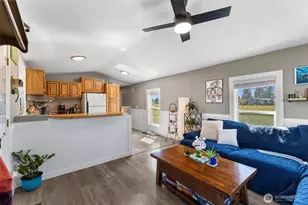 8902 Telegraph Rd, Sumas, WA 98295 - Photo 8