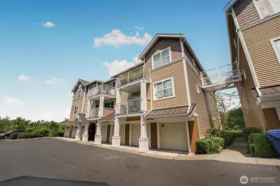 2970 SW Raymond Street #102, Seattle, WA 98126 - Photo 4