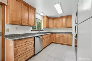 3009 S Findlay St, Seattle, WA 98108 - Photo 8