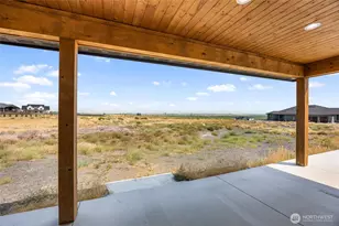 215 SE Desert Hills Loop, Moses Lake, WA 98837 - Photo 34