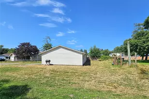 7207 Captain Robert Gray Dr, Ilwaco, WA 98624 - Photo 6