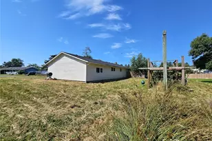 7207 Captain Robert Gray Dr, Ilwaco, WA 98624 - Photo 1