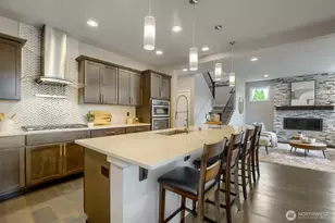 13521 NE 128th Pl, Kirkland, WA 98034 - Photo 2
