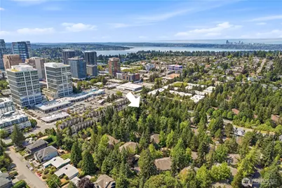 1266 Bellevue Way NE #2, Bellevue, WA 98004 - Photo 26