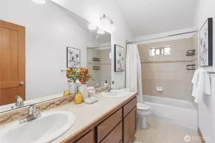 821 NW 53rd St, Seattle, WA 98107 - Photo 14