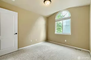 215 196th Pl SW, Bothell, WA 98012 - Photo 16