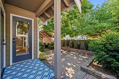 8829 NE 178th Street, Bothell, WA 98011 - Photo 36