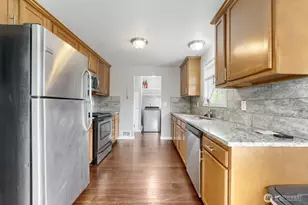 715 Johns Rd E, Parkland, WA 98445 - Photo 6