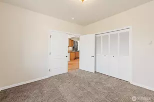2606 Peach Ct, Port Angeles, WA 98363 - Photo 12