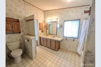 13215 35th Avenue S, Tukwila, WA 98168 - Photo 14