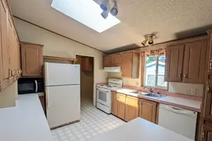 13215 35th Ave S, Tukwila, WA 98168 - Photo 10