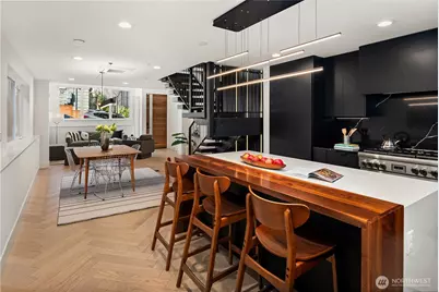 755 Hayes Street, Seattle, WA 98109 - Photo 4