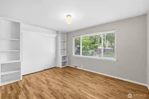 11954 Exeter Ave NE, Seattle, WA 98125 - Photo 12