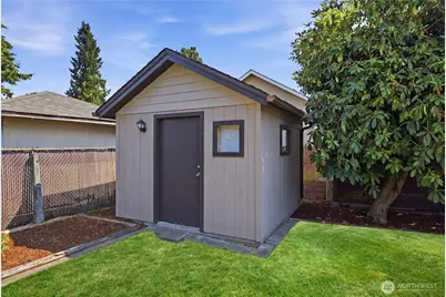 1424 S 55th Street, Tacoma, WA 98408 - Photo 26