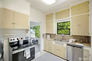 1424 S 55th St, Tacoma, WA 98408 - Photo 10