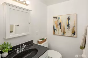 3400 25th Ave W, Seattle, WA 98199 - Photo 16