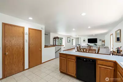 360 E Road Of Tralee, Shelton, WA 98584 - Photo 6