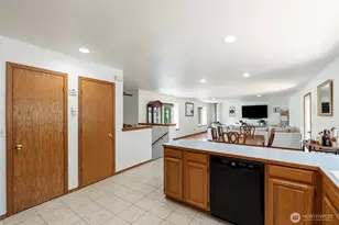 360 E Rd of Tralee, Shelton, WA 98584 - Photo 6