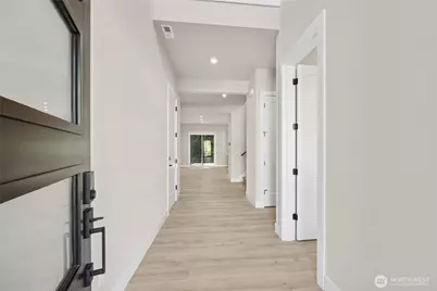 14460 133rd Place NE #4, Woodinville, WA 98072 - Photo 2