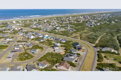 1246 Camero Loop SW, Ocean Shores, WA 98569 - Photo 32